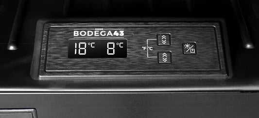 BODEGA43-25 Einbau Weinkühlschrank 2 Zonen 25 Flaschen 60 cm Vollglastür Birkenholzregale 38 dB